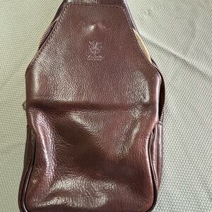 Italian Shoemakers Rich Brown Leather Crossbody Bag